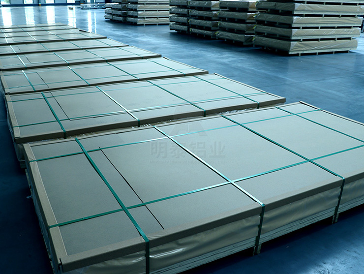 6061铝板生产的厂家.jpg 6061铝板生产的厂家.jpg