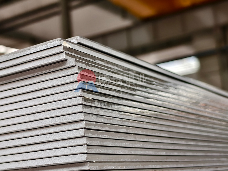 6061铝板厂家.jpg 6061铝板厂家.jpg